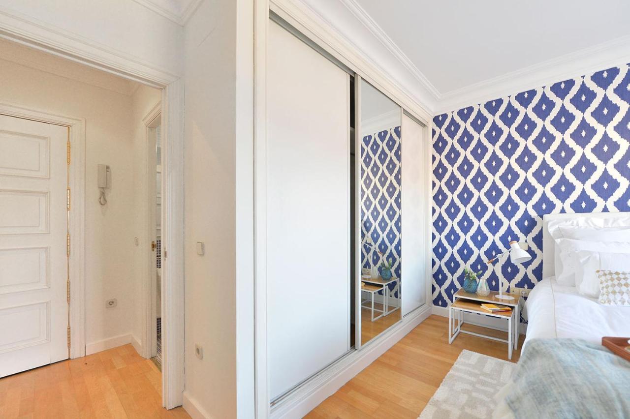 Homeabout Puerta Del Sol Premium Madrid Exterior photo